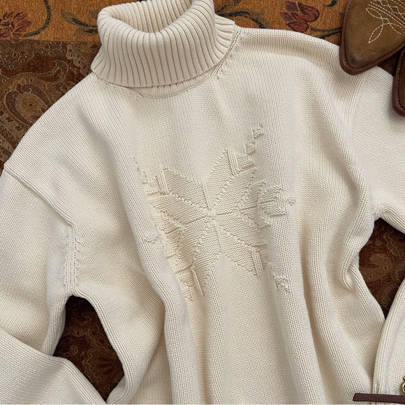 Ralph Lauren Snowflake Sweater, Warm + Cozy - Picture 3 of 13